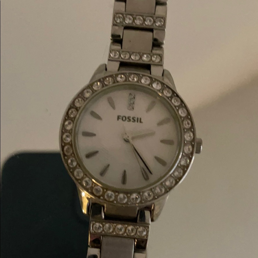 Silver Fossil Watch 20$